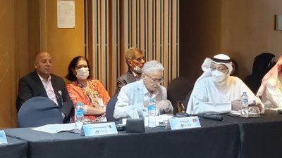 ممثلو النقابات المشاركة في مؤتمر منظمة العمل العربية يجمعون على ضرورة توحيد الحركة النقابية العربية