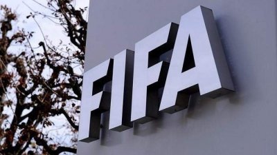 فيفا يحرم الترجي والنجم الساحلي من ابرام التعاقدات