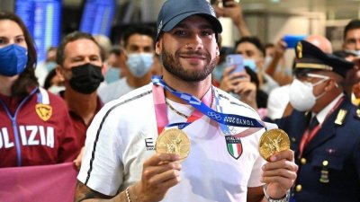 جاكوبس ليس منزعجاً من التشكيك بذهبيته في 100 م