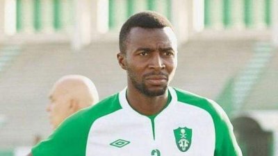 قائد المنتخب السعودي السابق يخوض تحدي جديد في فرنسا
