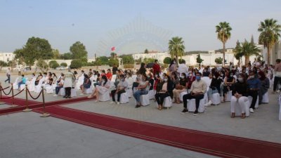 يوم العلم والعودة المدرسية ويوم التلقيح ووثائق المنحة المدرسية والجامعية