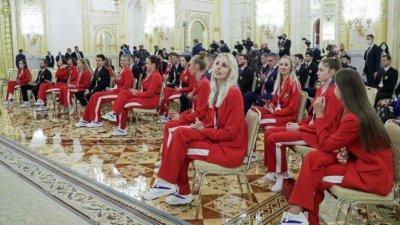 مكافآت مالية ضخمة وسيارات لابطال روسيا في اولمبياد طوكيو