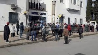 المساعدات الاجتماعية: 300 دينارا وماذا بعد ؟