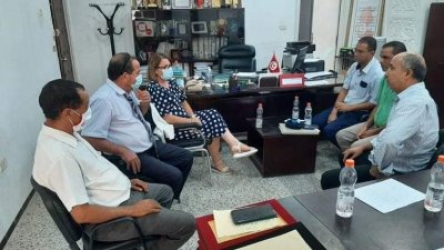 الطرفان النقابي والإداري للتعليم الثانوي بقبلي يناقشان القضايا التربوية في الجهة