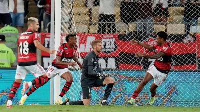 فلامنغو على أعتاب نهائي كأس ليبرتادوريس