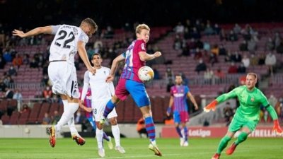 الدوري الإسباني : ليفانتي بوابة برشلونة لإعادة هيبة "كامب نو"