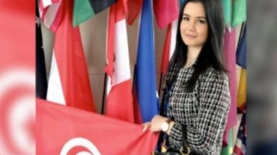 أول تونسية على سطح القمر