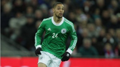 نجم منتخب المانيا السابق يعلن اعتزاله