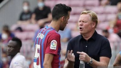 بعد قرار برشلونة : كومان يغيب عن موقعة اتلتيكو مدريد