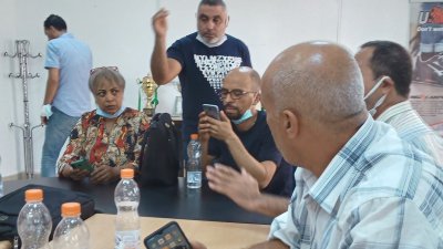 بنزرت ..عمال مجمع مارتاك للنسيج يواصلون التفاوض حول الزيادة في الاجور