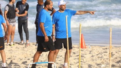 معين الشعباني يفوز برباعيّة في أول مباراة