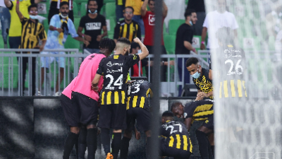 الدوري السعودي: الاتحاد يعود الى سكة الانتصارات بفوزٍ مهمٍ على الاهلي