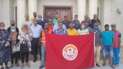 اضراب ناجح لأعوان وموظفي بلدية الخليدية