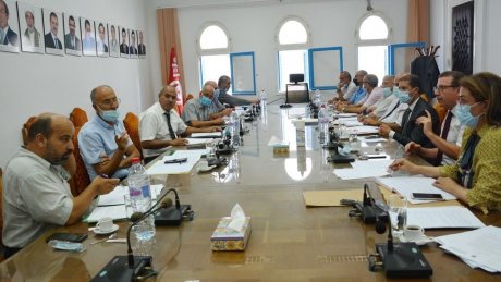 الاتفاق في الشؤون الدينية على حلول عملية تسهل التغطية الاجتماعية للاطارات المسجدية