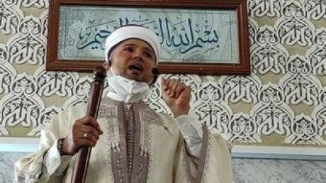 الامام الخطيب بجامع الفتح للشعب نيوز.."لست مسؤولا عما حصل في محيط الجامع، انا مع حيادية المساجد وضد توظيفها لاغراض سياسية"