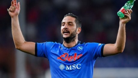 مانولاس سيغيب عن نابولي أمام روما