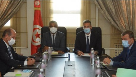 وزيرا الداخلية والرياضة يتفقان على ضرورة إنجاح الموسم الرياضي الجديد