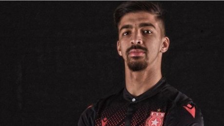 الجزائري رضوان زردوم يفسخ عقده بالتراضي مع النجم الساحلي