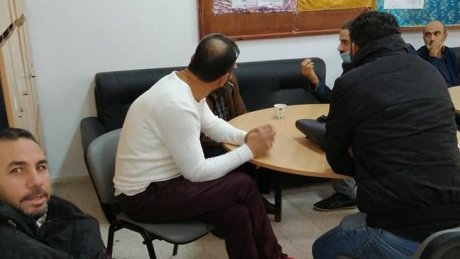 استاذة معهد ابن سينا بالكبارية يدخلون في اضراب عن العمل