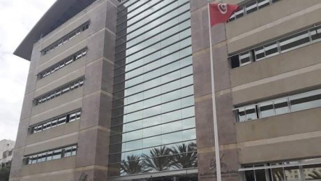 في وكالة النهوض بالاستثمار الخارجي.. مناخ اجتماعي متوتر وتربص بالحق النقابي