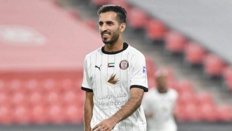 الاماراتي علي مبخوت ينافس على جائزة أفضل لاعب في العالم لعام 2021