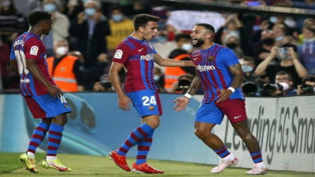 برشلونة يستعيد قوته الضاربة امام دينامو كييف