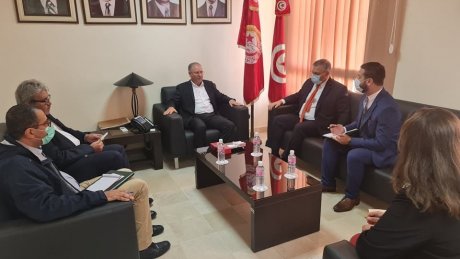 الأمين العام يستقبل سفير الولايات المتحدة بتونس : تأكيد على دعم تونس والتجربة الديمقراطية والإسراع بإنقاذ الاقتصاد الوطني