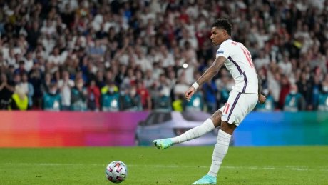 تصفيات كأس العالم FIFA قطر 2022™: راشفورد يعود إلى تشكيلة "الأسود الثلاثة"