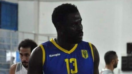 الملعب الصفاقسي: نقل جثمان السينغالي دودو فاي لاعب كرة السلة إلى بلاده