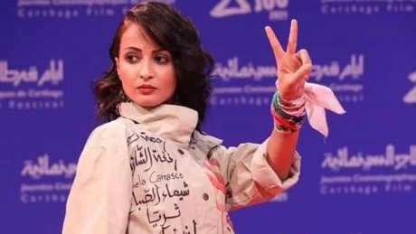 أسماء بلعيد: حركتي الرمزية رسالة تضامن مع النساء ضحايا الشقاء والعنف والاغتصاب والاستغلال