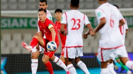 تصفيات آسيا لكأس العالم: عمان تتجنب الهزيمة وتعادل الصين