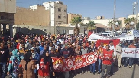اضراب جديد في شركة البستنة بقبلي على خلفية عدم صرف رواتب الاعوان لاكثر من شهرين