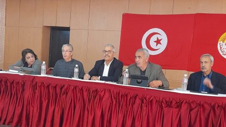 الهيئة الإدارية القطاعية للتعليم الثانوي تقرر التجمع يوم 28 ديسمبر امام وزارة التربية وتطرح جملة من المطالب