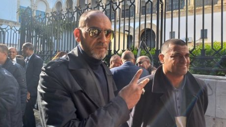 عضو النقابة الاساسية للخطوط التونسية.." يجب ان يمثل الدايمي امام القضاء في القضية المرفوعة ضده منذ اكثر من سنة ونصف "