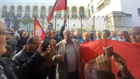 تاجيل النطر في القضية المرفوعة ضد سامي الطاهري الى 20 ديسمبر المقبل