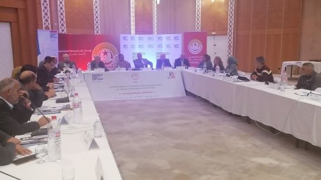 نقص بنحو 20 الف إطار وعامل في وزارة الصحة