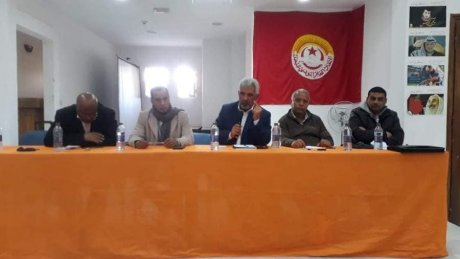 الهيئة الادارية الجهوية بقبلي ترفض الحل الأمني وتدعو الى الحوار تجنبا للتوتر