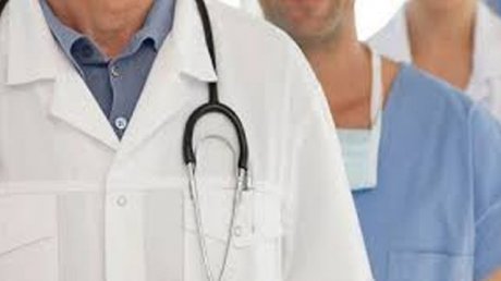 ملف اعوان الصحة المتعاقدين والوقتيين .. سلطة الاشراف تراوغ والجامعة العامة للصحة تهدد بالتصعيد