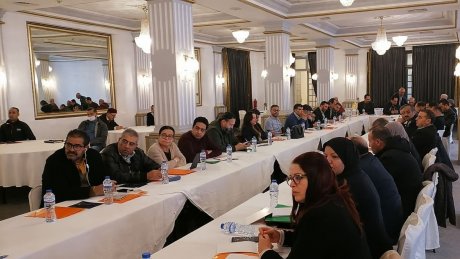 سامي الطاهري: تعديل الدستور يجب أن ينتج عن حوار وطني ومجتمعي