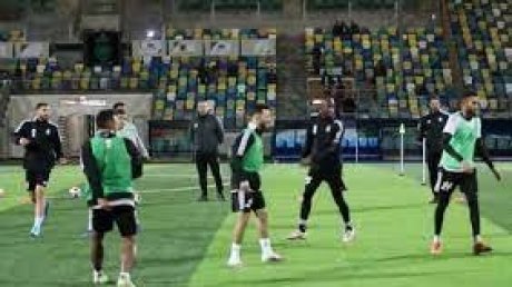 التشكيلة الأساسية للنادي الصفاقسي في مباراة أهلي طرابلس الليبي