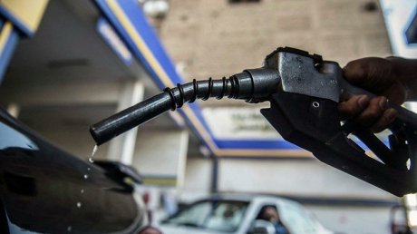 بريطانيا: توقعات بنقص البترول بسبب إضراب عمال أكبر مصفاة نفط في البلاد