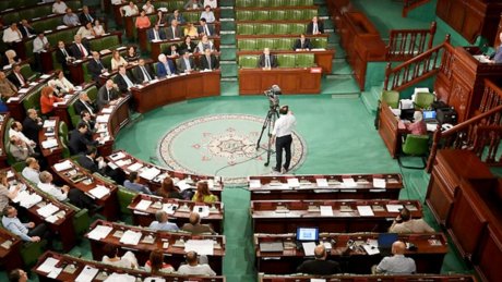 في بيان هام للاتحاد : حل البرلمان فرصة بعد فترة من التردد لاستعادة الثقة وطمأنة الشعب واسترجاع الأمل