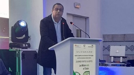 نزار بن صالح يمثل الاتحاد في يوم الأبواب المفتوحة للتعريف بالمهن الخضراء والآفاق الواعدة للتشغيل وإحداث المؤسسات في المجال البيئي