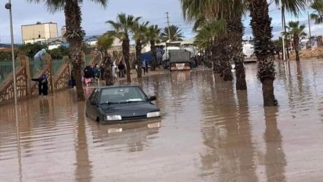 المغرب..مدينة اغادير تغرقها السيول