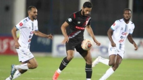 مباراة قمة بين النادي الإفريقي و الاتحاد المنستيري في البطولة