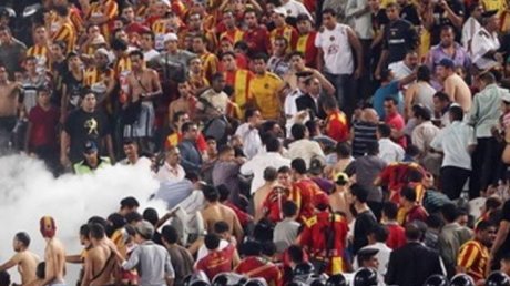 اصابة 3 اعوان أمن في أحداث شغب مع جمهور الترجي