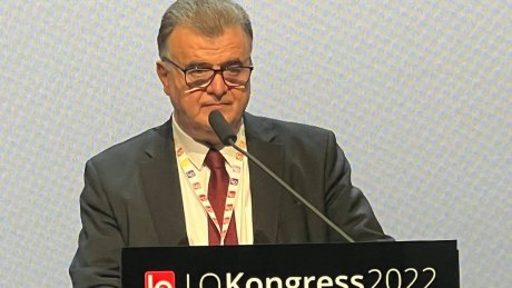 امين عام اتحاد نقابات عمال فلسطين أمام مؤتمر اتحاد عمال النرويج.." "العالم يتناسى معاناة الشعب الفلسطيني "