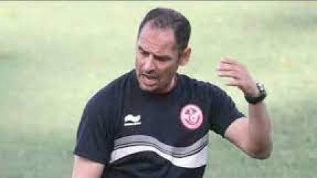 المغرب الفاسي يحسم مصير مدربه