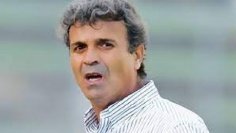 خالد بن يحيى يعلن رحيله عن مولودية الجزائر