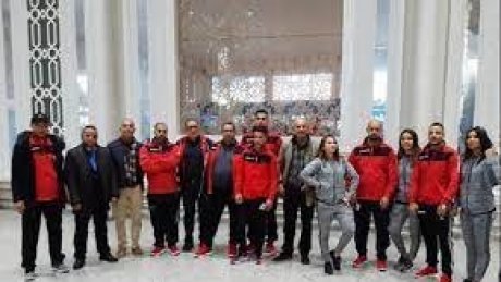 بعثة المنتخب الوطني لرفع الاثقال تشد الرحال الى الجزائر
